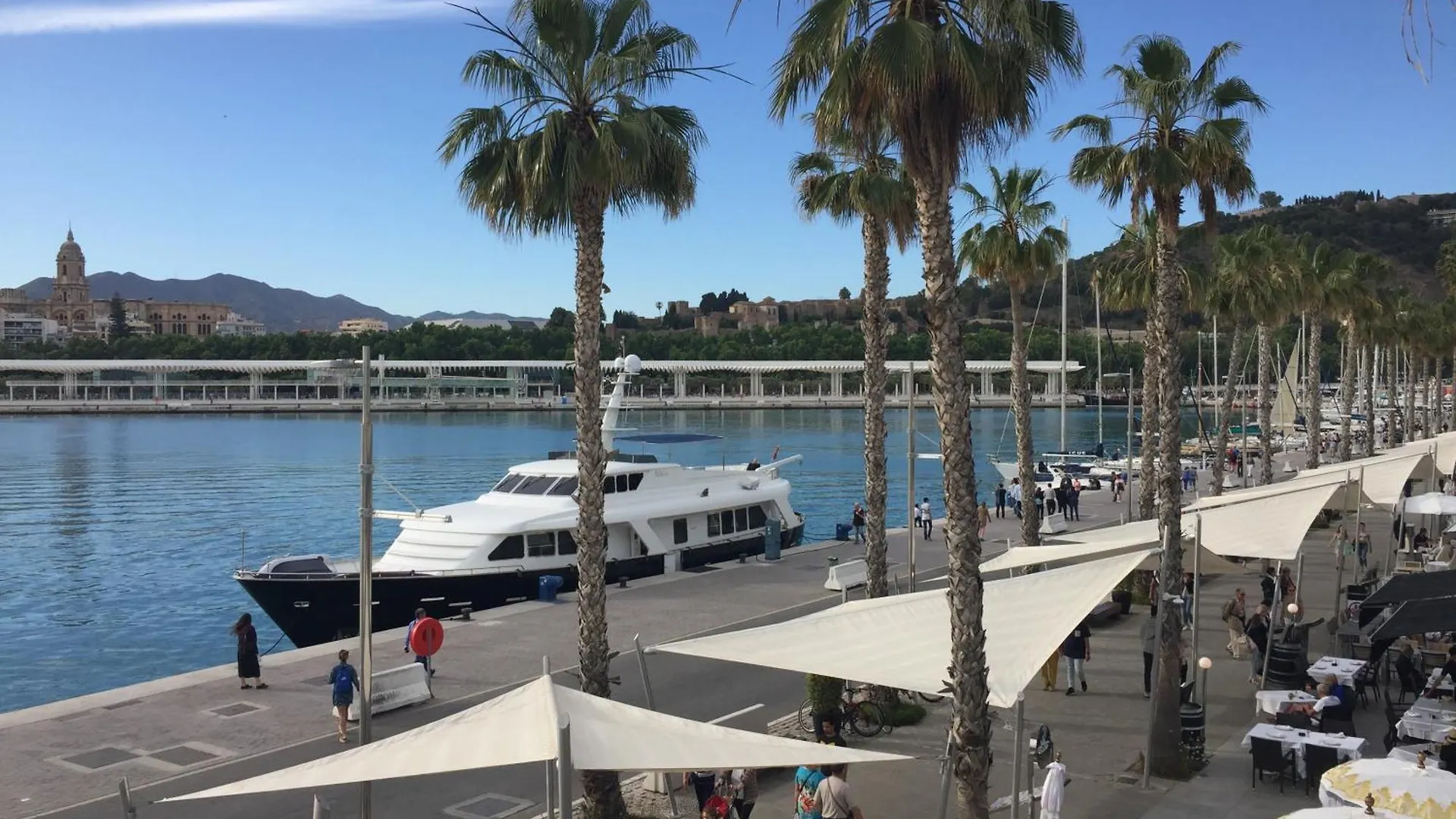 Virgen Gracia 8, Center, Quite, Parking On Request, Vg Villa Malaga